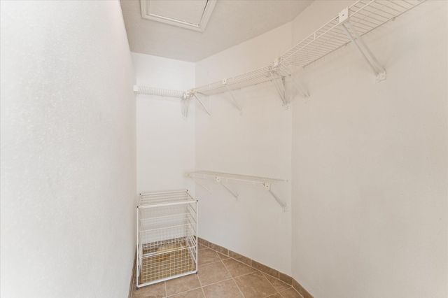 11530 Ella Lee Lane, Houston, TX 77077