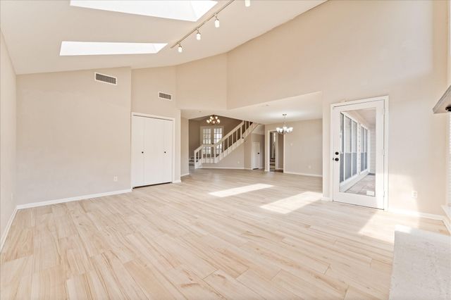 11530 Ella Lee Lane, Houston, TX 77077