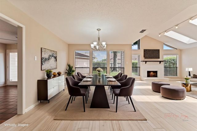 11530 Ella Lee Lane, Houston, TX 77077