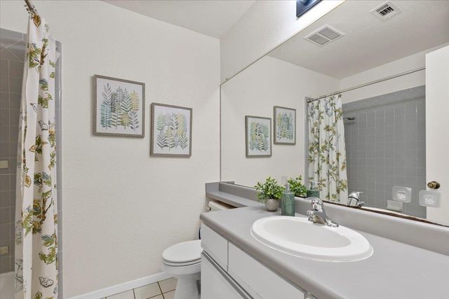 12301 Furrow CV B, Austin, TX 78753