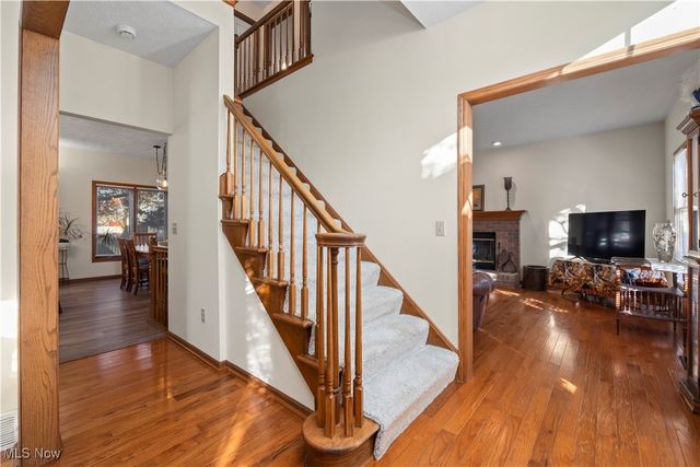 309 Highland Park Drive, Elyria, OH 44035