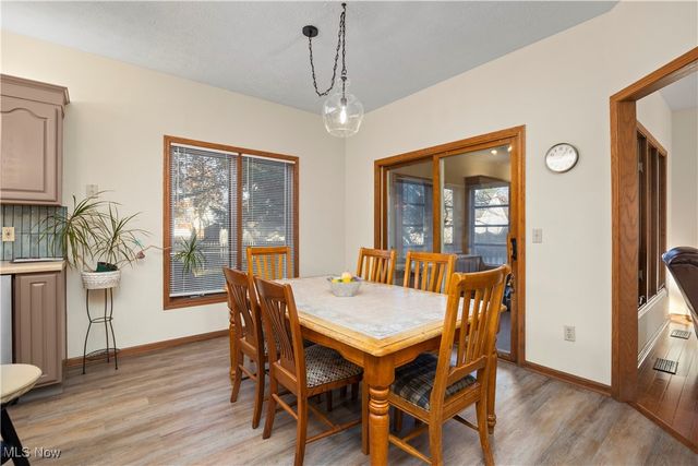 309 Highland Park Drive, Elyria, OH 44035