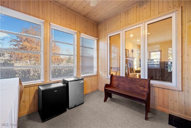 309 Highland Park Drive, Elyria, OH 44035