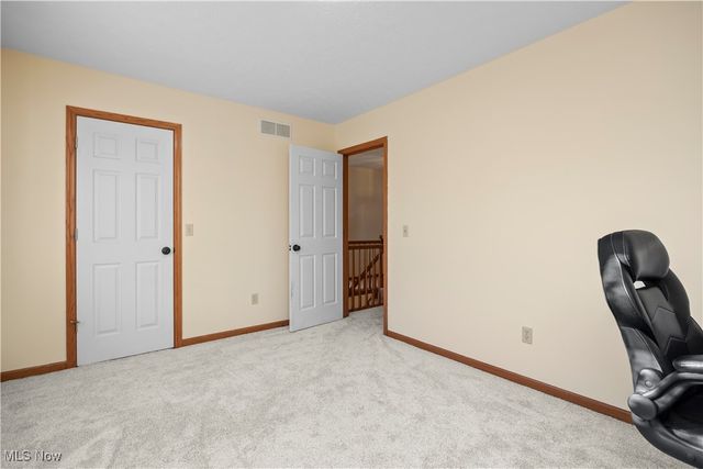 309 Highland Park Drive, Elyria, OH 44035