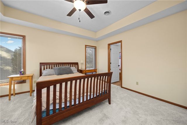 309 Highland Park Drive, Elyria, OH 44035