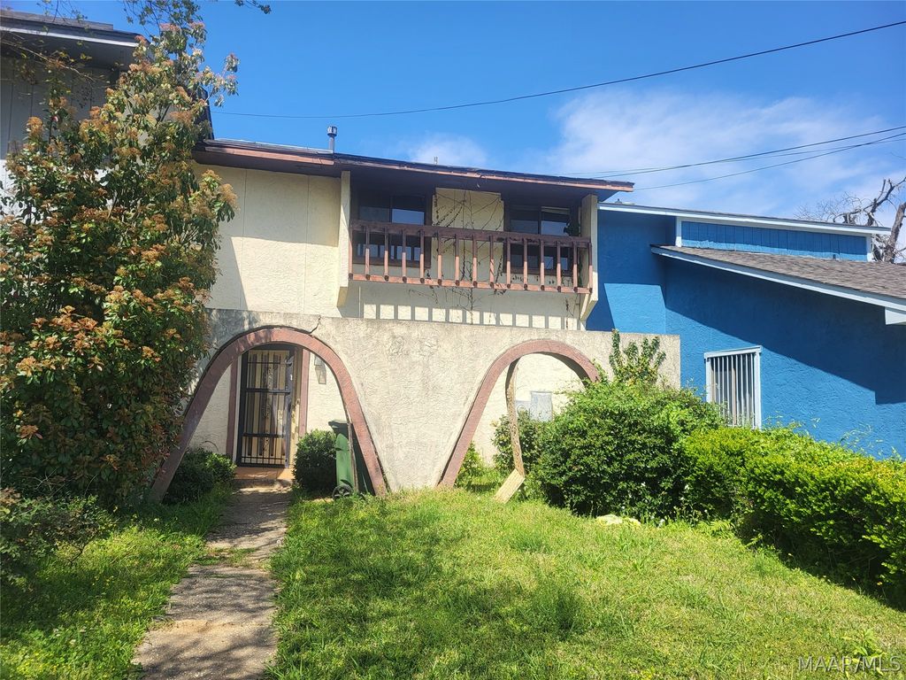 2663 Woodley Park Drive, Montgomery, AL 36116