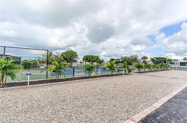 24631 S Seas BLVD, Bonita Springs, FL 34134