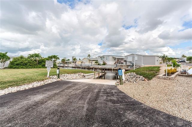 24631 S Seas BLVD, Bonita Springs, FL 34134