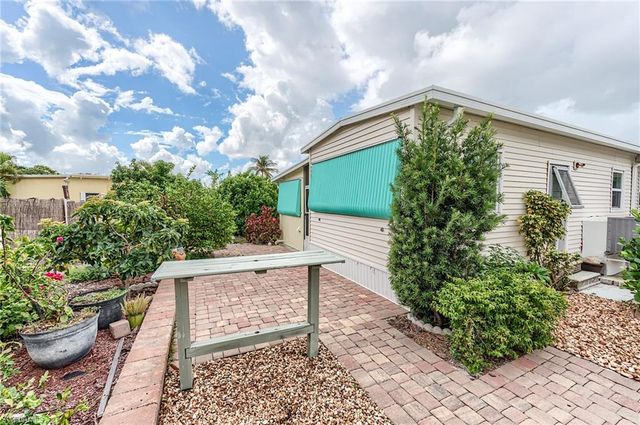 24631 S Seas BLVD, Bonita Springs, FL 34134