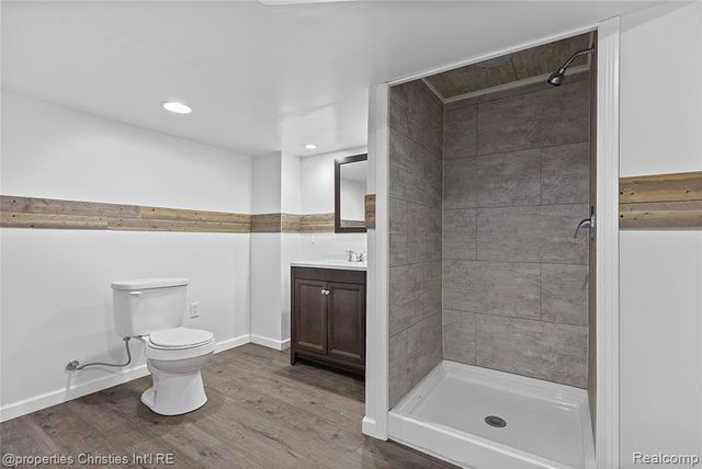 12253 Marla Drive, Warren, MI 48088