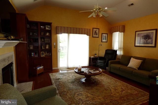 300 WESTMINSTER LN, Souderton, PA 18964