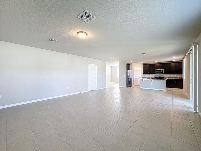 5251 MEREDREW LANE, St Cloud, FL 34771