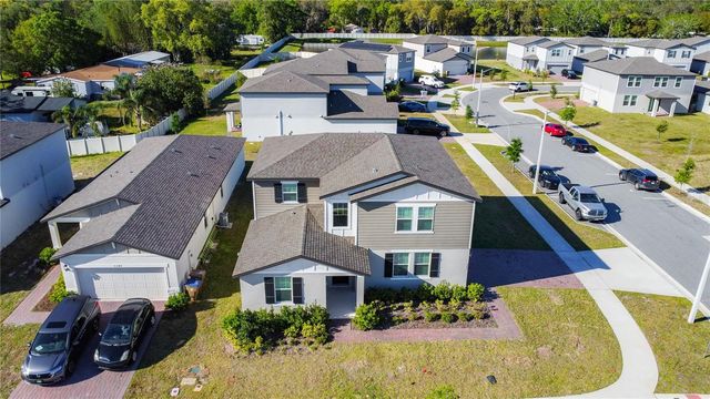 5251 MEREDREW LANE, St Cloud, FL 34771