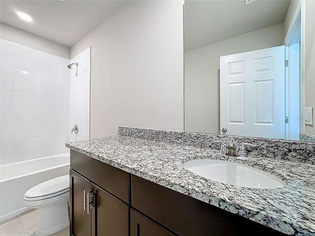 5251 MEREDREW LANE, St Cloud, FL 34771