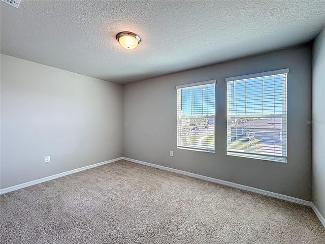 5251 MEREDREW LANE, St Cloud, FL 34771