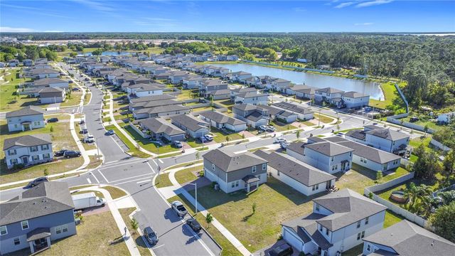 5251 MEREDREW LANE, St Cloud, FL 34771