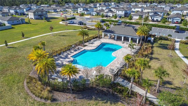 5251 MEREDREW LANE, St Cloud, FL 34771