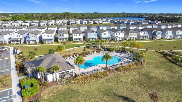 5251 MEREDREW LANE, St Cloud, FL 34771