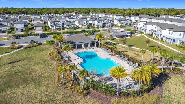 5251 MEREDREW LANE, St Cloud, FL 34771