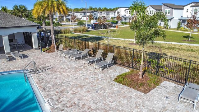 5251 MEREDREW LANE, St Cloud, FL 34771