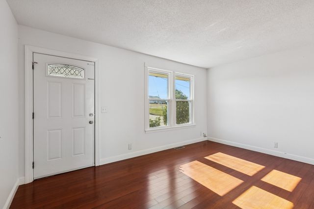 303 Janette Ave, Goodlettsville, TN 37072