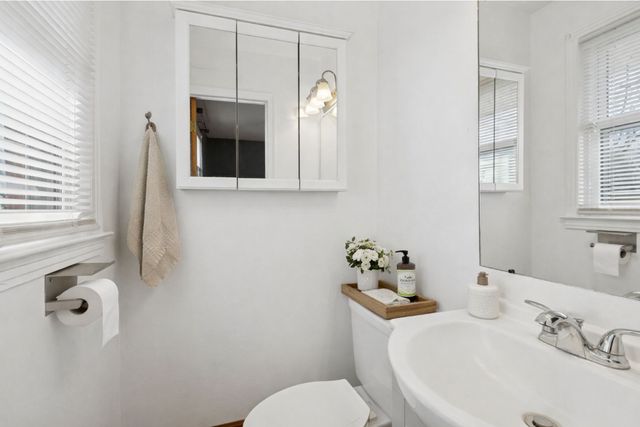 303 Janette Ave, Goodlettsville, TN 37072