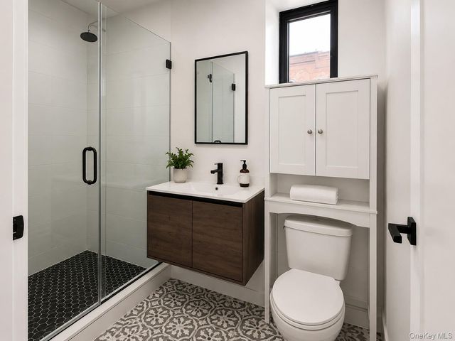 511 Evergreen Avenue 2D, Brooklyn, NY 11221
