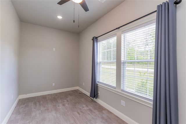 3 Leatherwood Drive, Holiday Island, AR 72631