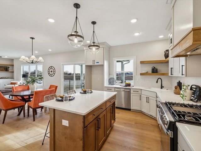 240 NW Copperleaf Court, Waukee, IA 50263