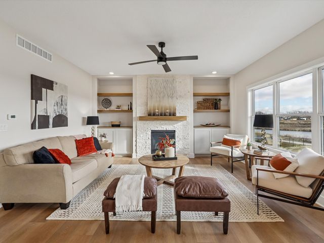 240 NW Copperleaf Court, Waukee, IA 50263