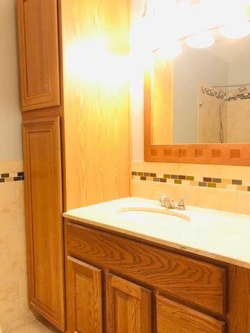 724 Burning Tree Lane, Naperville, IL 60563