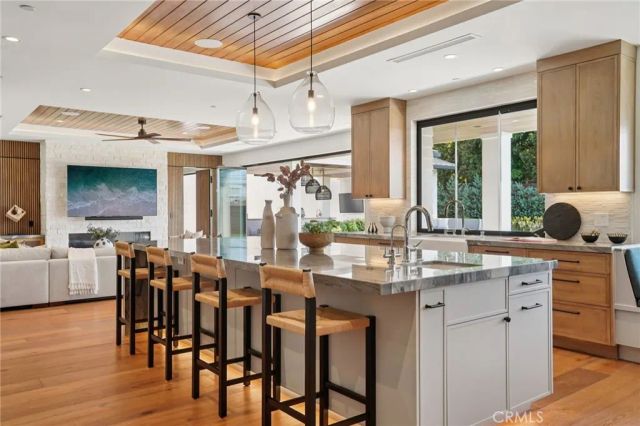 2965 La Carlita Place, Hermosa Beach, CA 90254