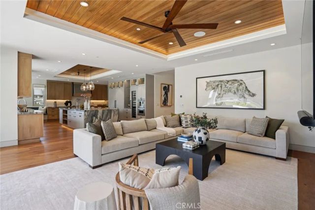 2965 La Carlita Place, Hermosa Beach, CA 90254