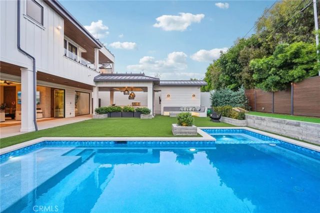 2965 La Carlita Place, Hermosa Beach, CA 90254