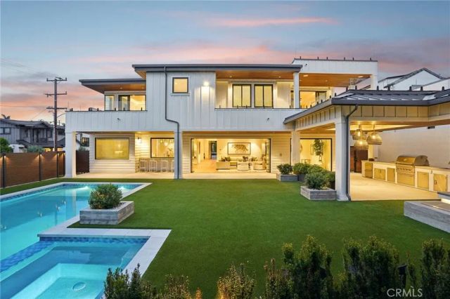 2965 La Carlita Place, Hermosa Beach, CA 90254