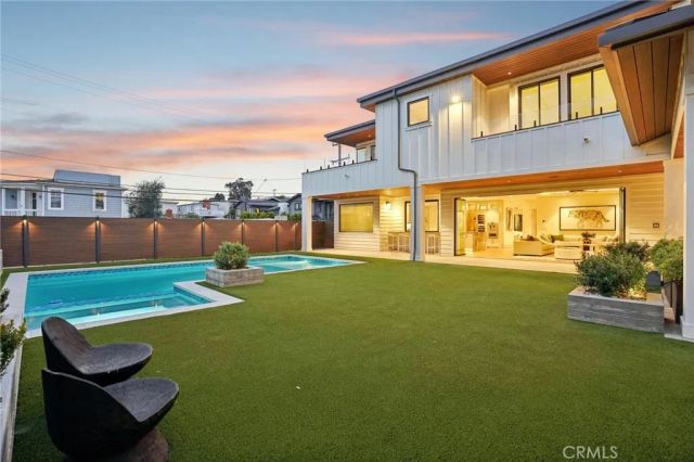 2965 La Carlita Place, Hermosa Beach, CA 90254