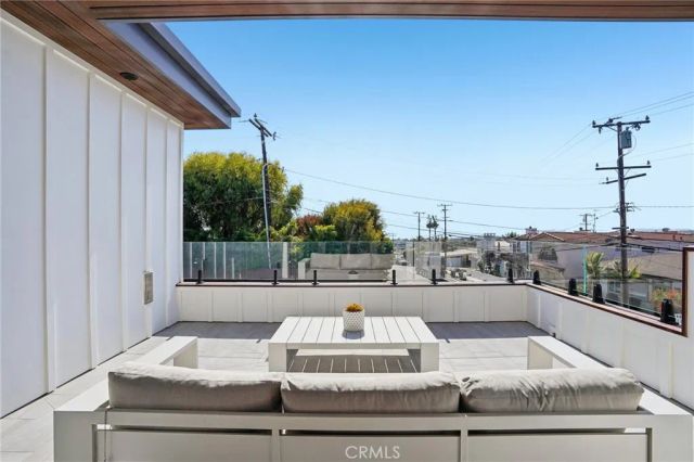 2965 La Carlita Place, Hermosa Beach, CA 90254