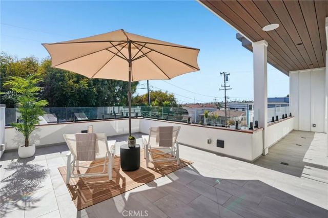 2965 La Carlita Place, Hermosa Beach, CA 90254