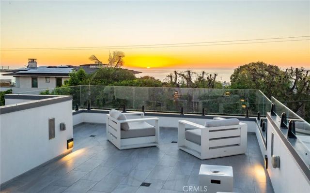 2965 La Carlita Place, Hermosa Beach, CA 90254