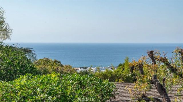2965 La Carlita Place, Hermosa Beach, CA 90254
