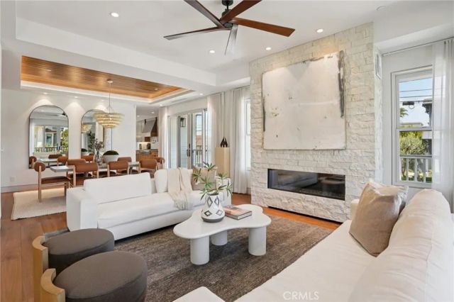 2965 La Carlita Place, Hermosa Beach, CA 90254