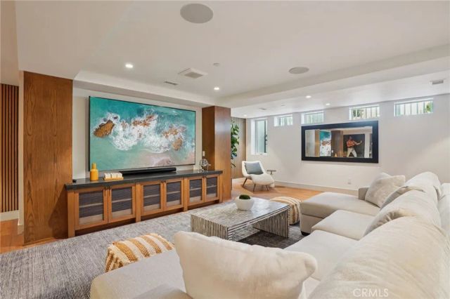 2965 La Carlita Place, Hermosa Beach, CA 90254