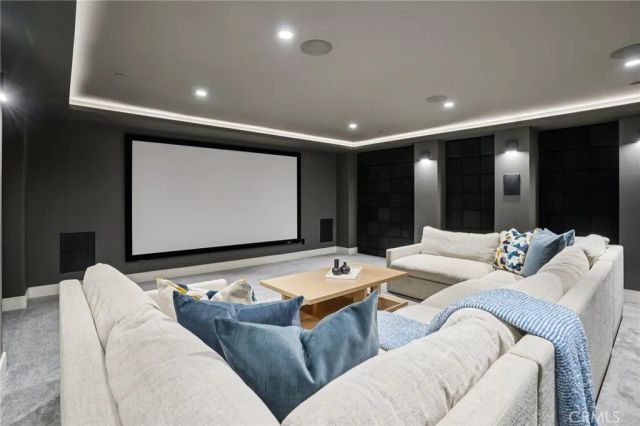 2965 La Carlita Place, Hermosa Beach, CA 90254