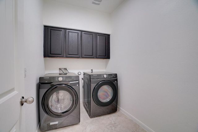 2509 Etta May LN, Leander, TX 78641