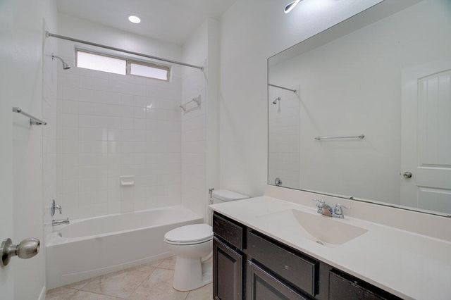 2509 Etta May LN, Leander, TX 78641