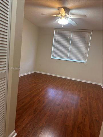 4828 N State Road 7 8107, Coconut Creek, FL 33073
