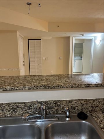 4828 N State Road 7 8107, Coconut Creek, FL 33073