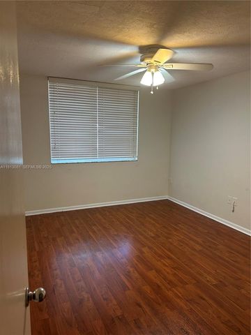 4828 N State Road 7 8107, Coconut Creek, FL 33073