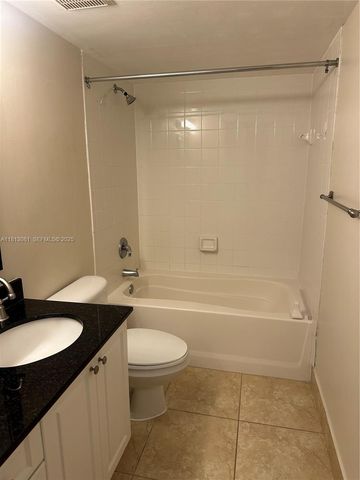 4828 N State Road 7 8107, Coconut Creek, FL 33073