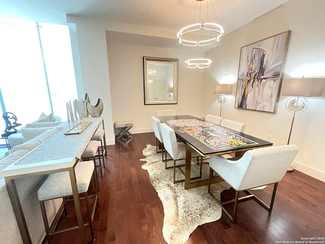 610 E Market St Unit 3109, San Antonio, TX 78205